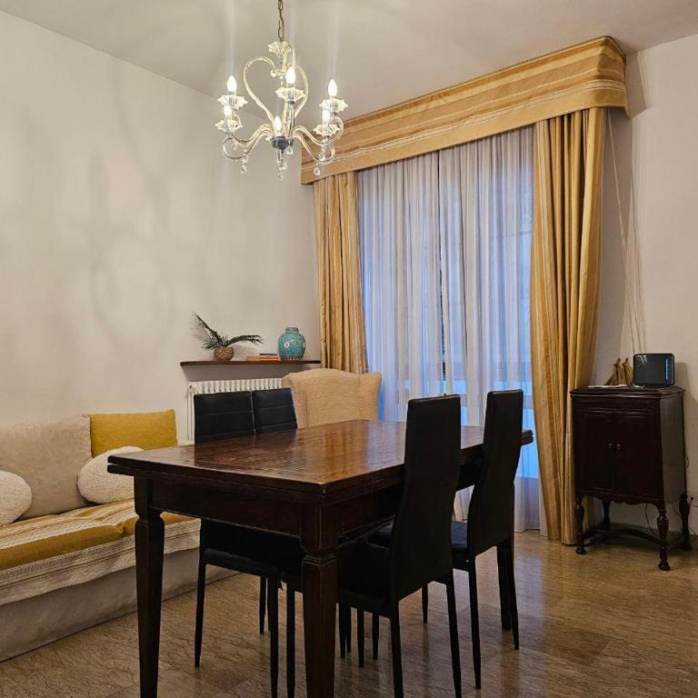 La Finestra Sul Porto by Holiday World - Two-Bedroom Apartment - 6