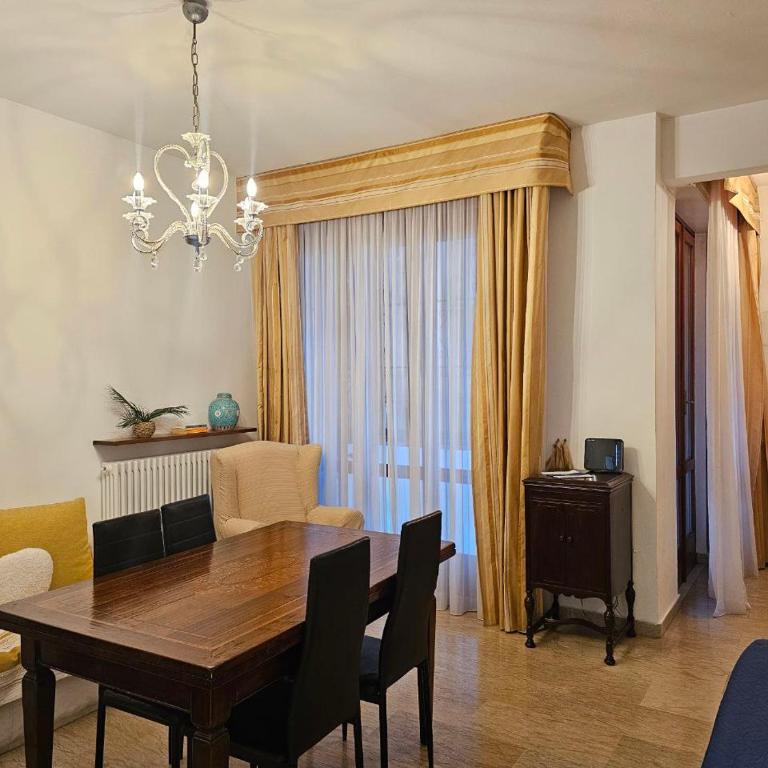 La Finestra Sul Porto by Holiday World - Two-Bedroom Apartment - 3