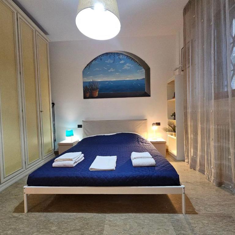 La Finestra Sul Porto by Holiday World - Two-Bedroom Apartment - 14