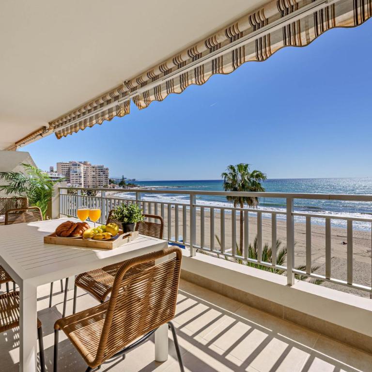 Sunset Málaga- Unique Beach Views - Apartamento de 2 dormitorios - 3