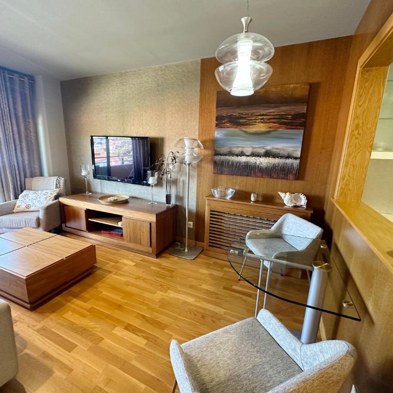 Sanxenxo, Apartamento 1 hab con vistas al mar, piscina, garaje y a 150 mts de la Playa Silgar - Apartamento de 1 dormitorio - 6