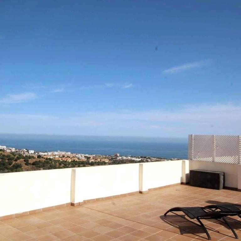 Penthouse with 3 terraces and sea view - Apartamento de 2 dormitorios con balcón y vistas al mar - 18