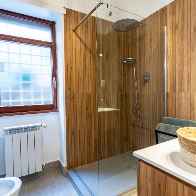 Olive Whisper Rome Garden and Sauna - One-Bedroom Apartment - 14