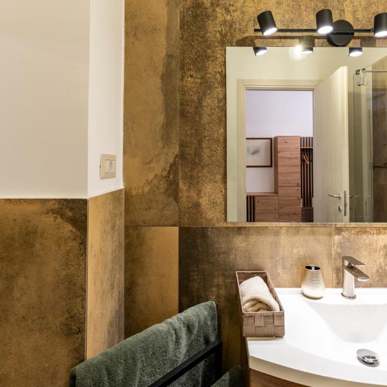 Olive Whisper Rome Garden and Sauna - One-Bedroom Apartment - 22