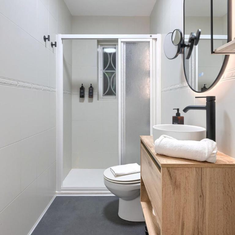 VT reformado y acogedor en zona residencial tranquila - Three-Bedroom Apartment - 10