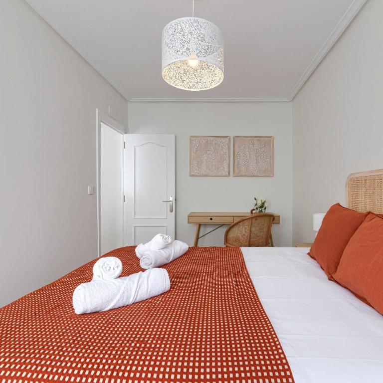VT reformado y acogedor en zona residencial tranquila - Three-Bedroom Apartment - 14