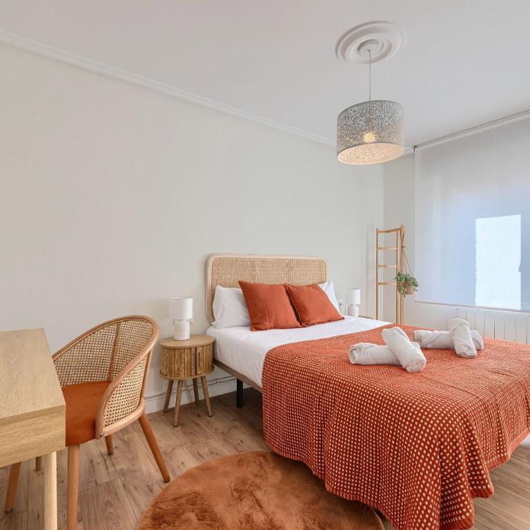 VT reformado y acogedor en zona residencial tranquila - Three-Bedroom Apartment - 12