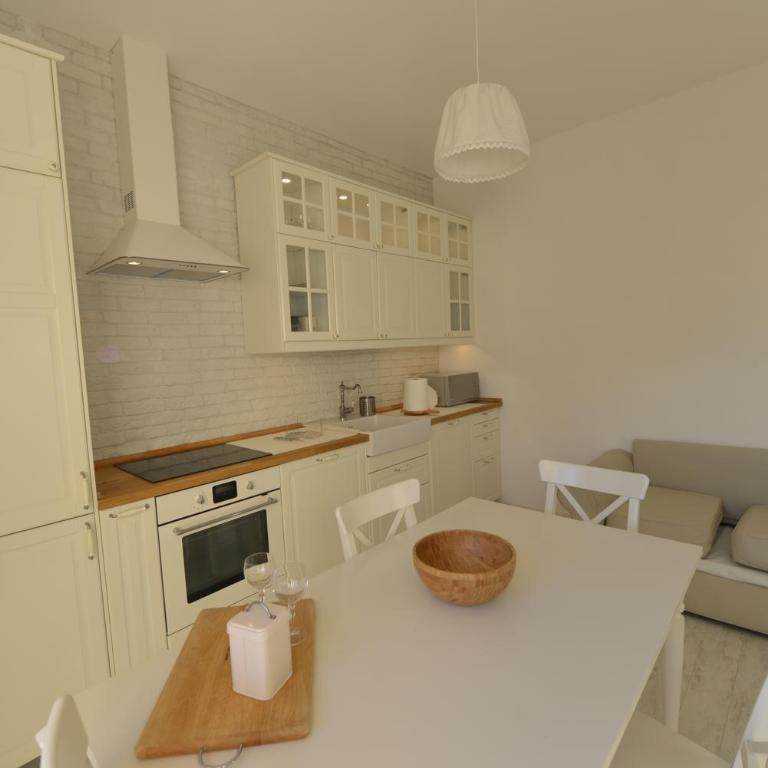 Casa Stefano - WelcHome - Apartment with Lake View - 10