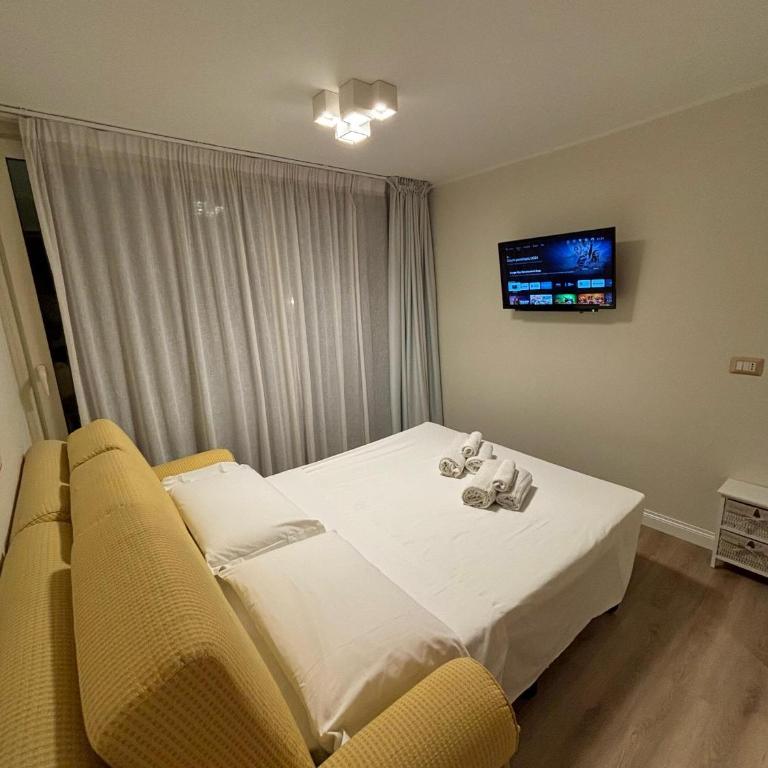 Taormina Cali Apartment - Two-Bedroom House - 13