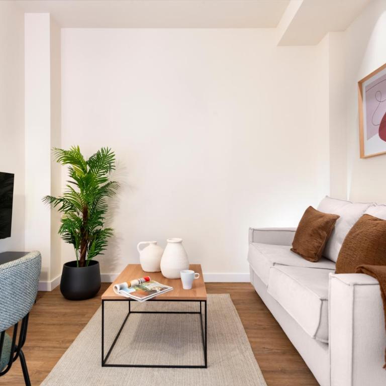 Magno Apartments Clavellinas - Apartamento de 1 dormitorio con bañera de hidromasaje - 11