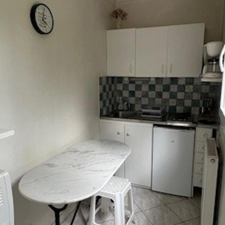 Charmant T2 avec jardin à Aix-les-Bains - FR-1-555-41 - Apartment (2 Adults) - 11