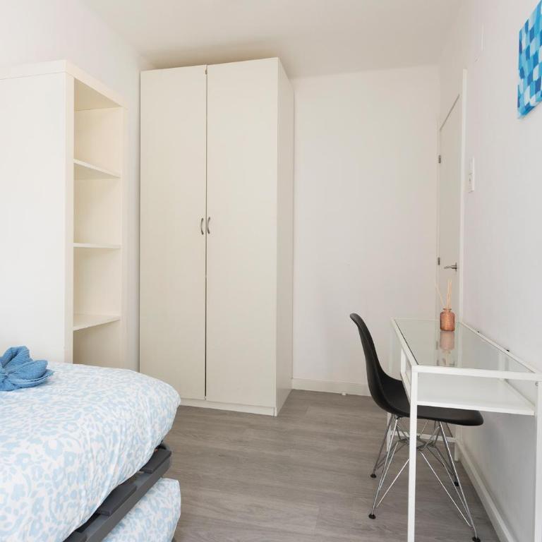 Key Barcelona Diagonal Mar - Three-Bedroom Apartment - 16