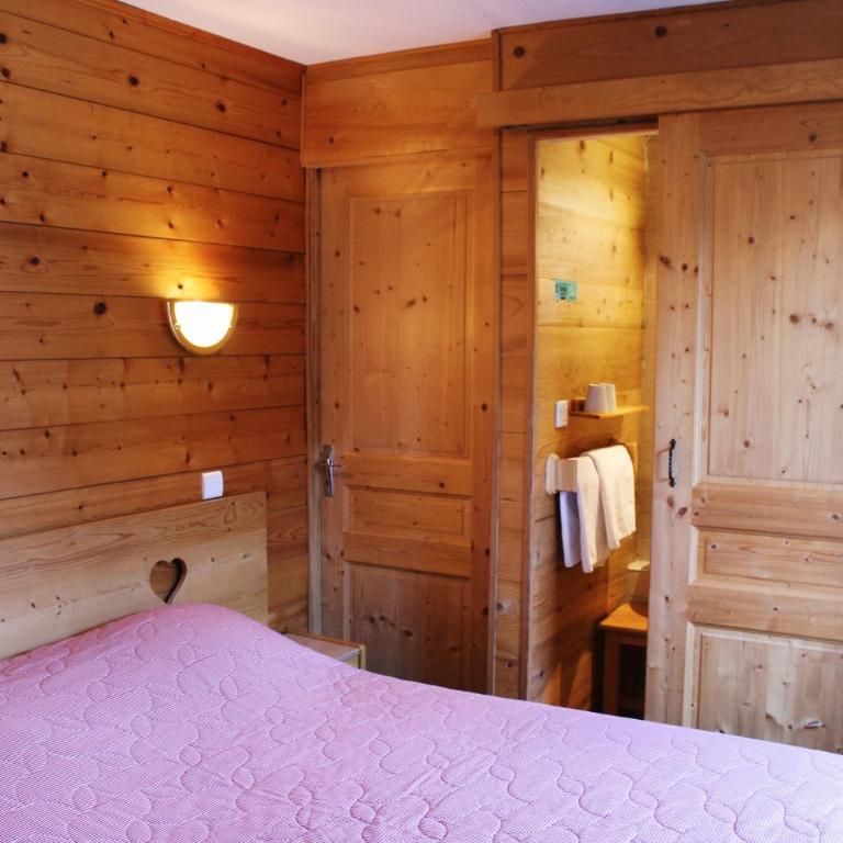 Le Roitelet - Chambre Quadruple Supérieure avec Balcon - 14