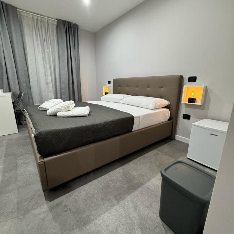Atestar Rooms Napoli - Camera King - 1