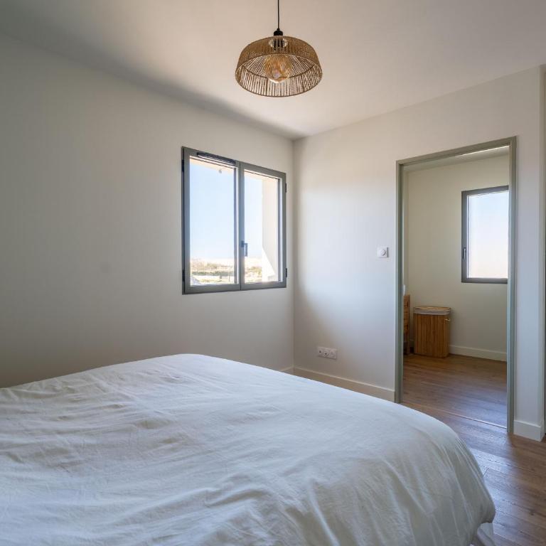 Maison neuve proche océan, terrasse, parking, 8 pers - FR-1-319-585 - Maison de Vacances - 14