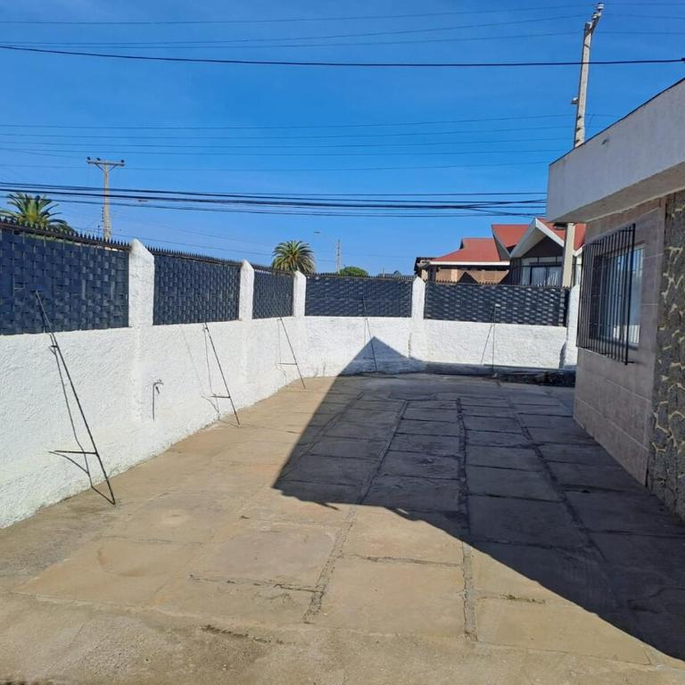 Casa a metros de Playa Principal - Three-Bedroom House - 8