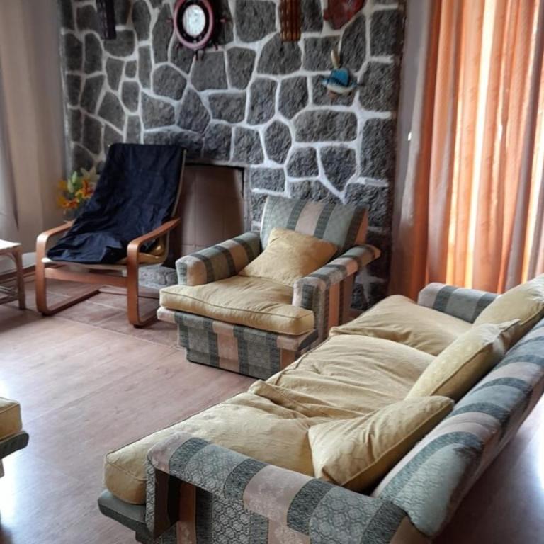 Casa a metros de Playa Principal - Three-Bedroom House - 16