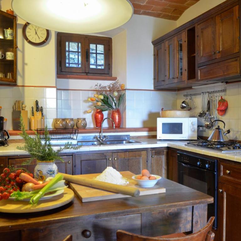 Villa Eugenio - Villa with Private Pool - 11