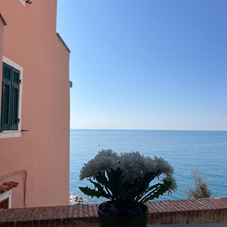 Vibes 5terre - One-Bedroom House - 1