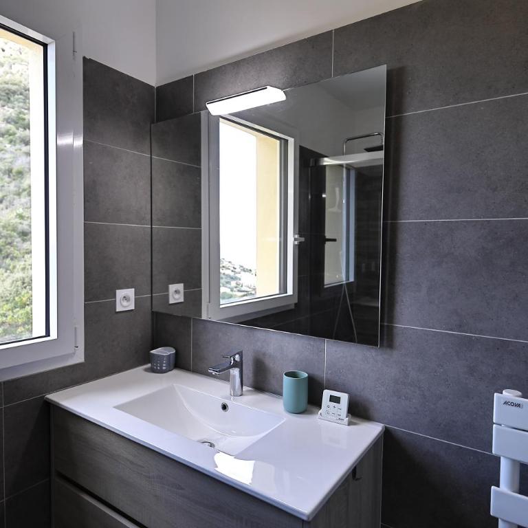 Acula Marina - Mer, Maquis Corse - T4 Lumineux - Appartement 3 Chambres - Vue sur Mer - 37