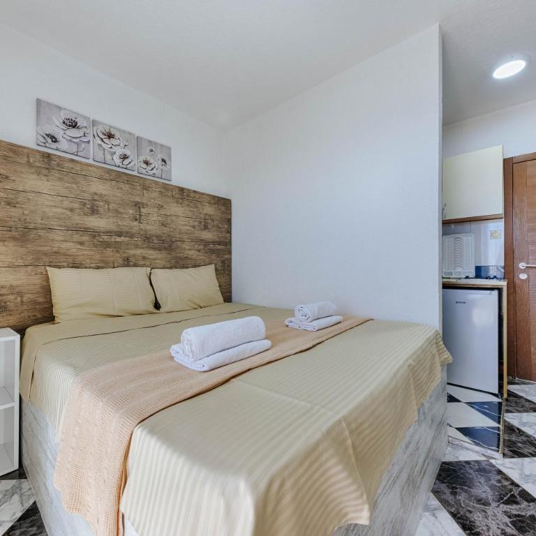 Studio Apartments S - Studio with Sea View - 5