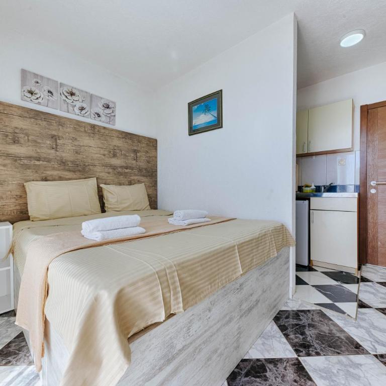 Studio Apartments S - Studio with Sea View - 3