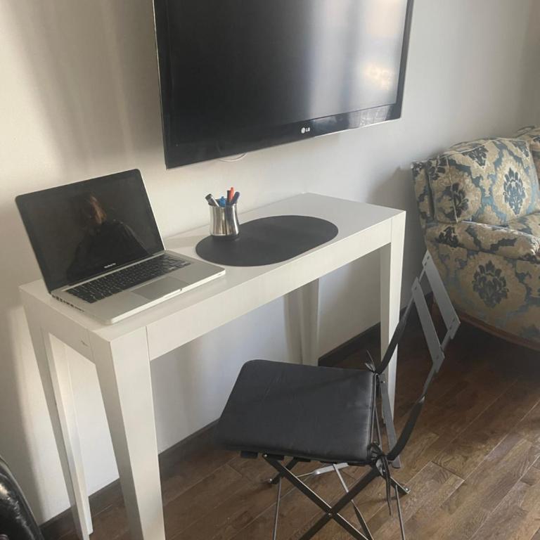 Chambre d'Hôtes la Familia - Chambre Double avec Balcon - 2
