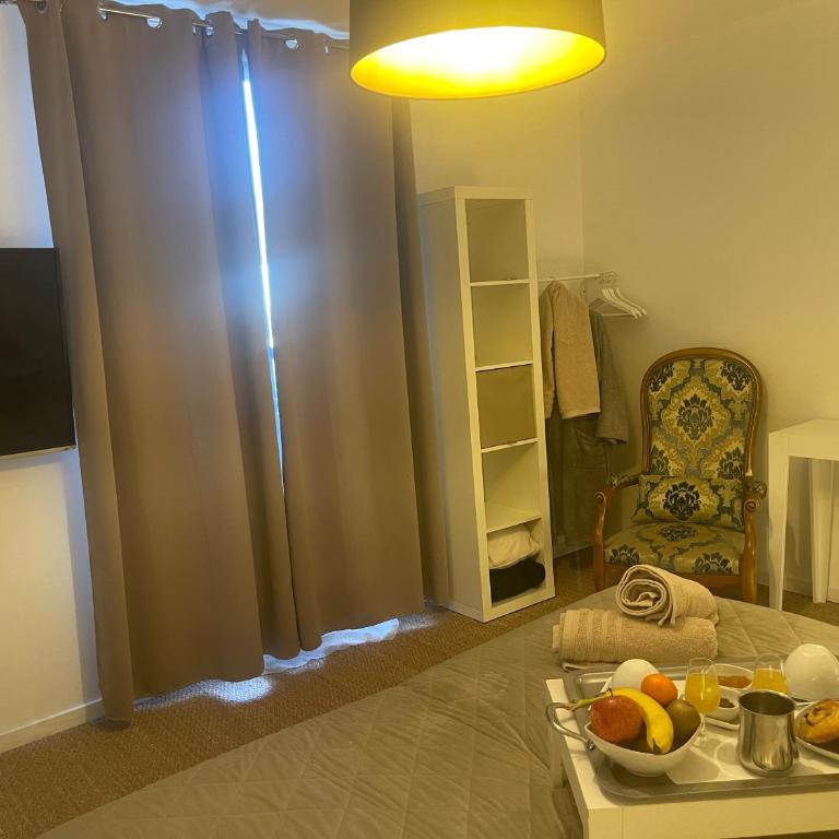 Chambre d'Hôtes la Familia - Chambre Double avec Salle de Bains Privative - 4