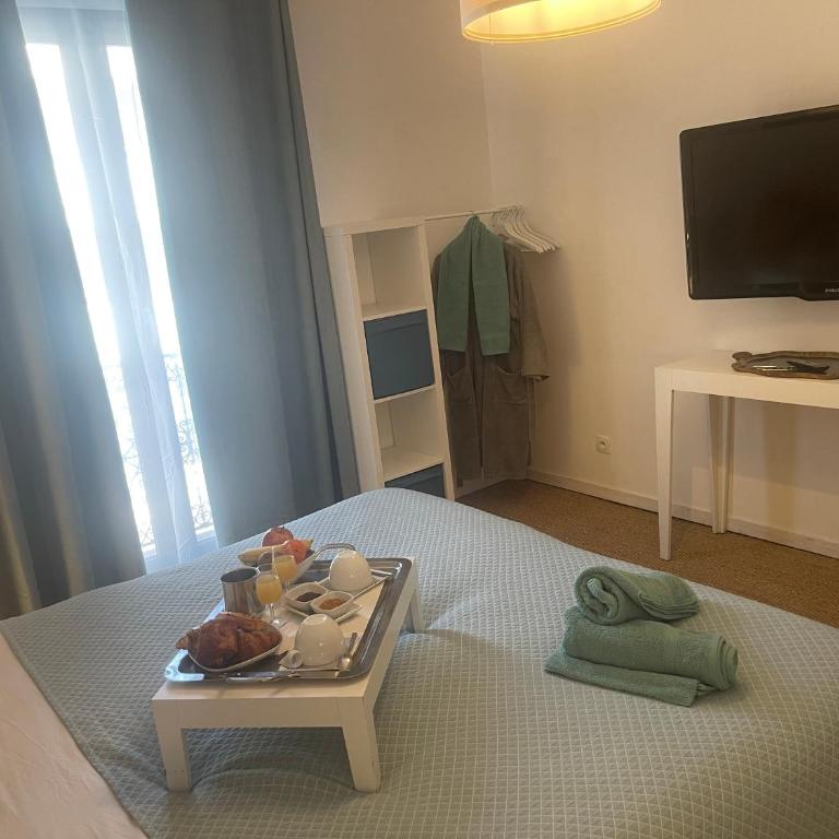 Chambre d'Hôtes la Familia - Chambre Double avec Balcon - 5
