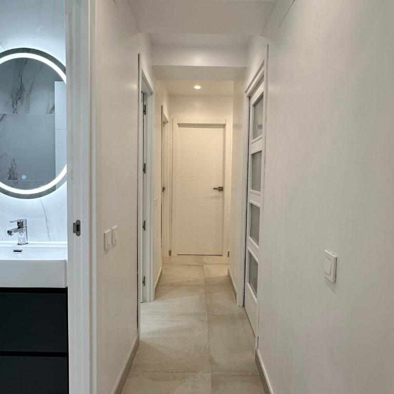 Pedro Antonio Style -1912- - Three-Bedroom Apartment - 26