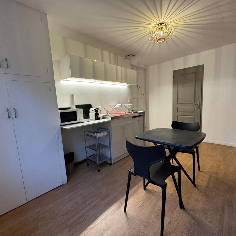 2 Twenty Fort Studio with pool Lyon - Apartamento de 1 dormitorio - 13