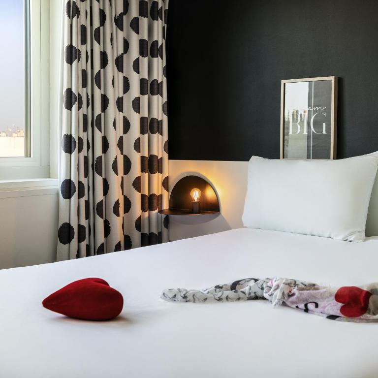 ibis Styles Paris Gare de l'Est Château Landon - Chambre Triple Standard avec Lit Double et Lit Simple - 8