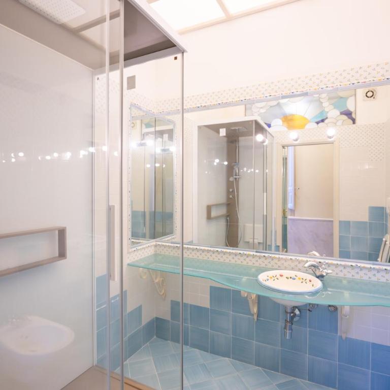 Palazzo Dei Fiori Liberty - Two-Bedroom Apartment - 16