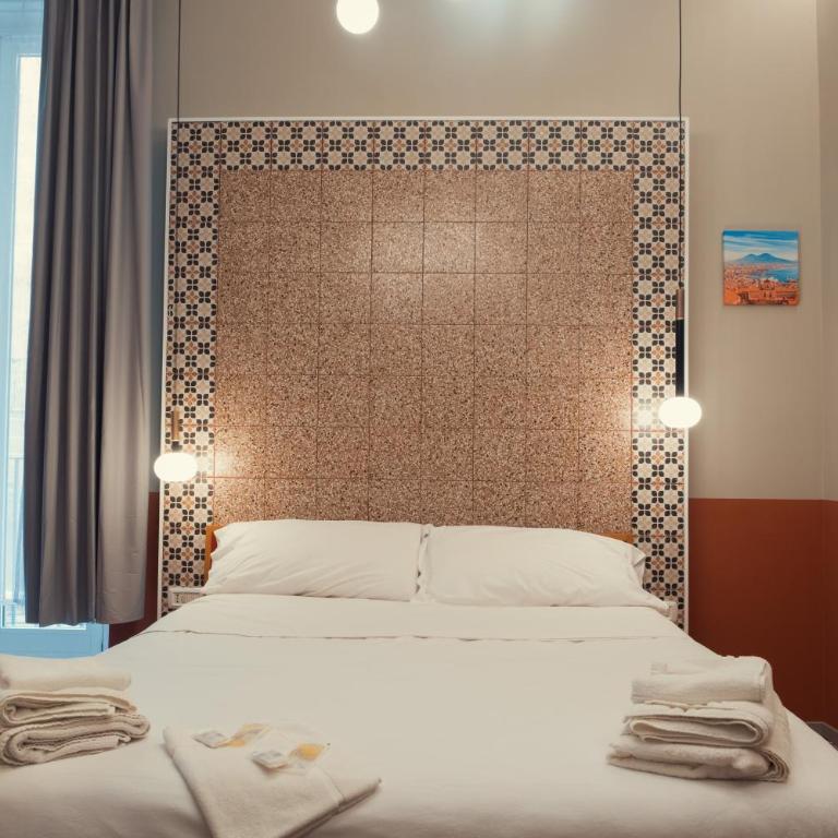 Occhi di Napoli Experiential Relais - Camera Matrimoniale con Balcone - 1