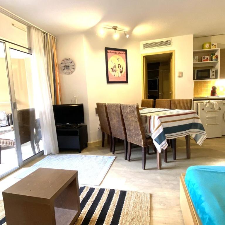 Bel appartement avec grande terrasse à 50m de la plage - Appartement 2 Chambres - 3