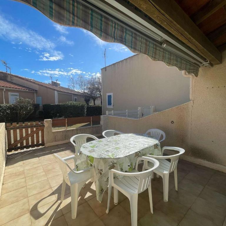 Maison de vacances, sejour cuisine climatisation, residence MAS DE LA PLAGE 1, terrasse Sud degagee 4 couchages Portiragnes LRMP77 - Maison 2 Chambres - 10