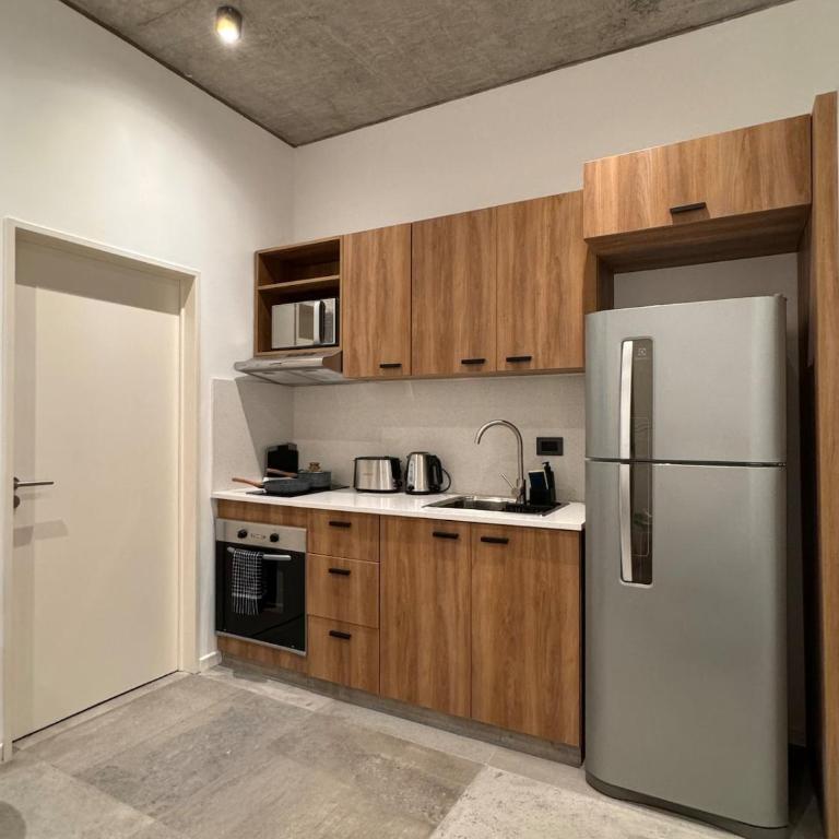 Studio with patio meters from the subway! - Apartamento de 2 dormitorios - 17