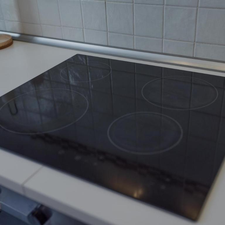 Bright and Central Flat - Metro & Station Nearby - Appartamento con 2 Camere da Letto - 9