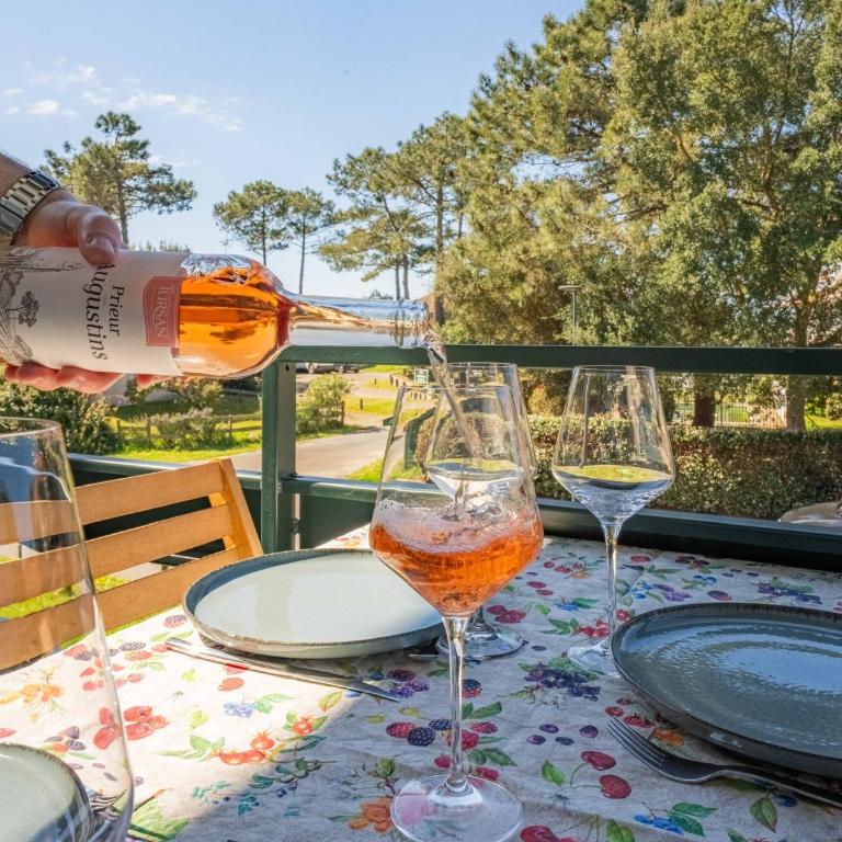 Magnifique appart à 5 min des plages et commerces - Appartement 2 Chambres - 12