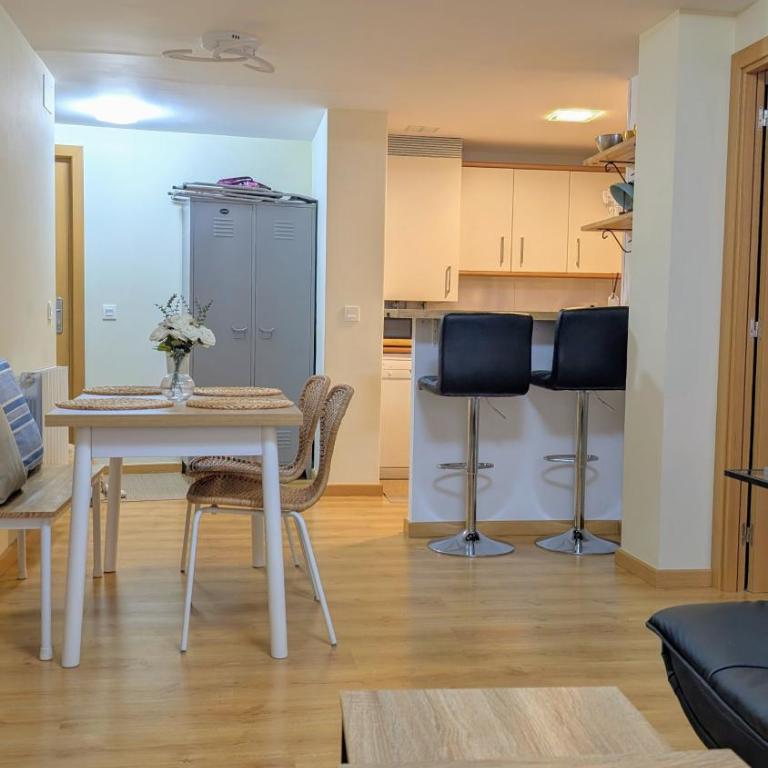 Quiñon de la Partacua Escarrilla - Apartamento de 2 dormitorios - 3