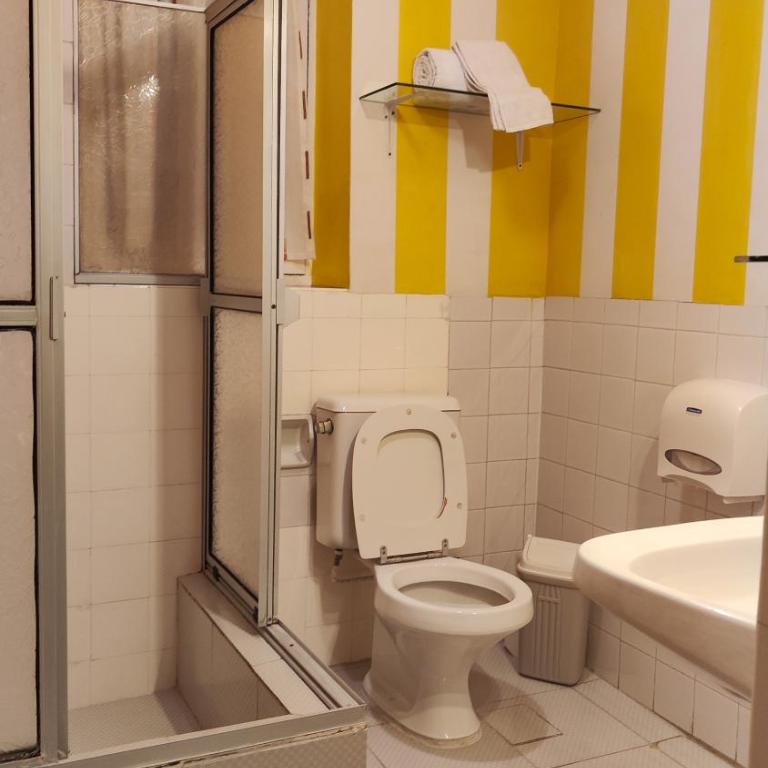 "HOTEL BOUTIQUE LA MAISON DE LA BOLIVIE" Casa de Huéspedes - Habitación Doble - 1 o 2 camas - 12