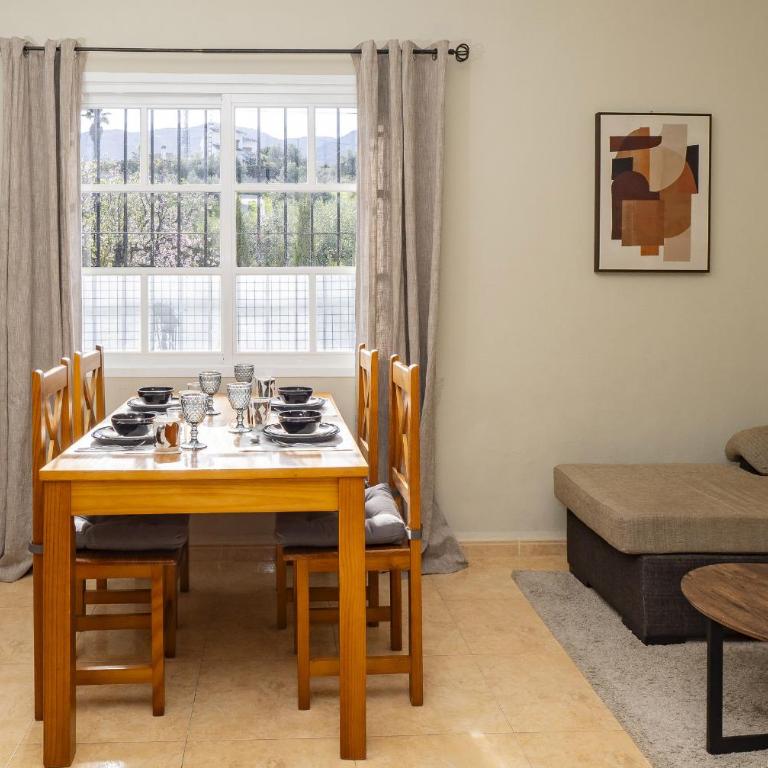 Cubo's Lucys Place 2 Bedrooms Apartment - Apartment - 10