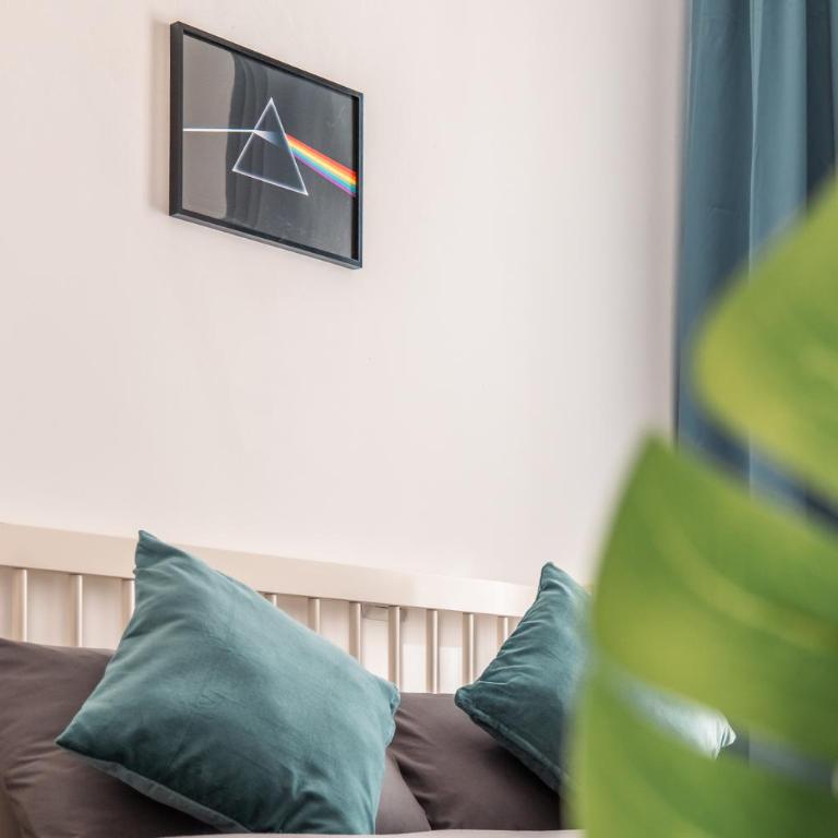 'MUSIC HOME' 15minCentral Station - LinateAirport - Metro - Appartamento con 2 Camere da Letto - 16