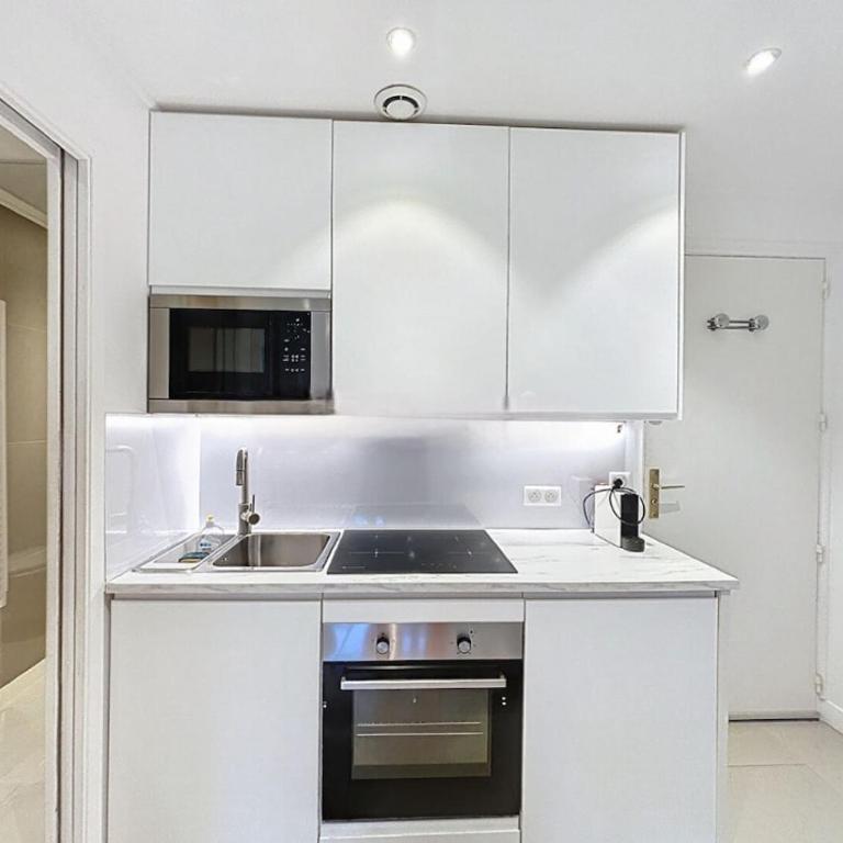 Charmant studio proche plage - Appartement 1 Chambre - 7