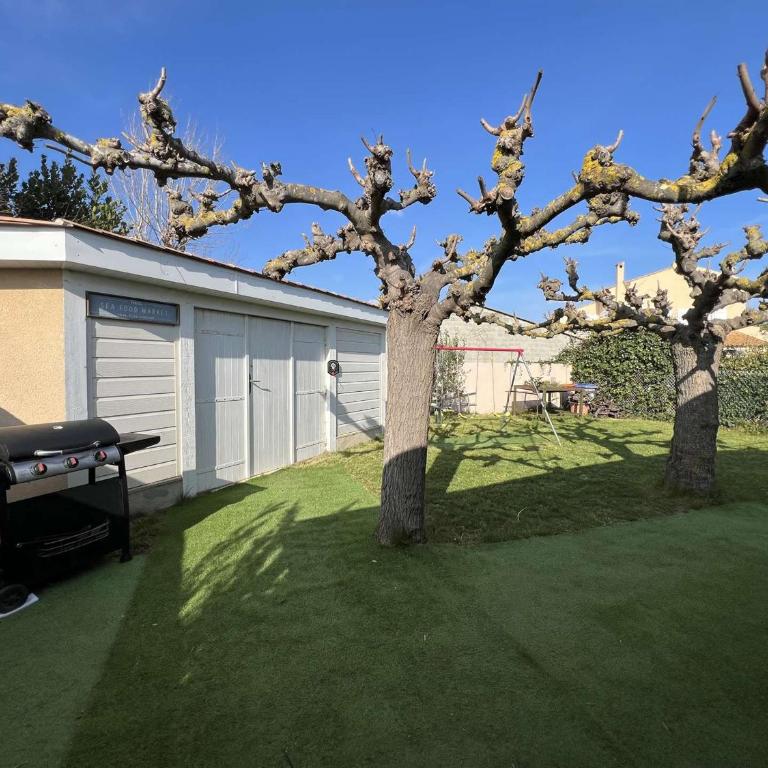 Maison Bungalow Climatisée avec Jardin Arboré, 3 Chambres, Wifi - Proche Plage et Commerces - FR-1-701-84 - Vacation Home - 10
