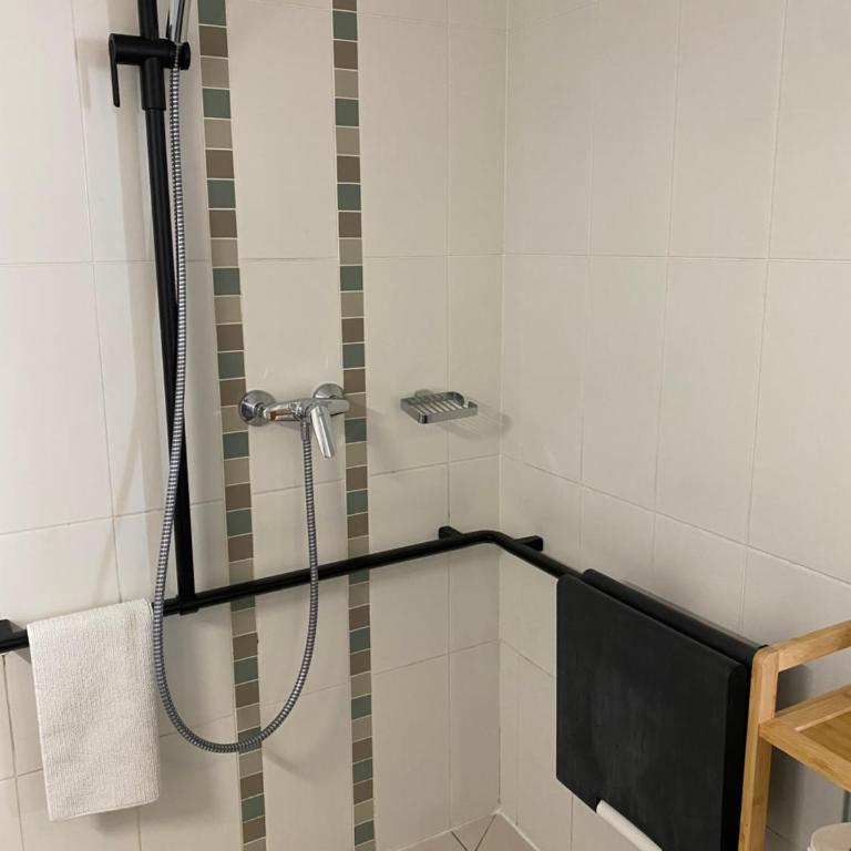 Boutique hôtel Maria-Christina - Chambre Double pour Personnes à Mobilité Réduite - 9