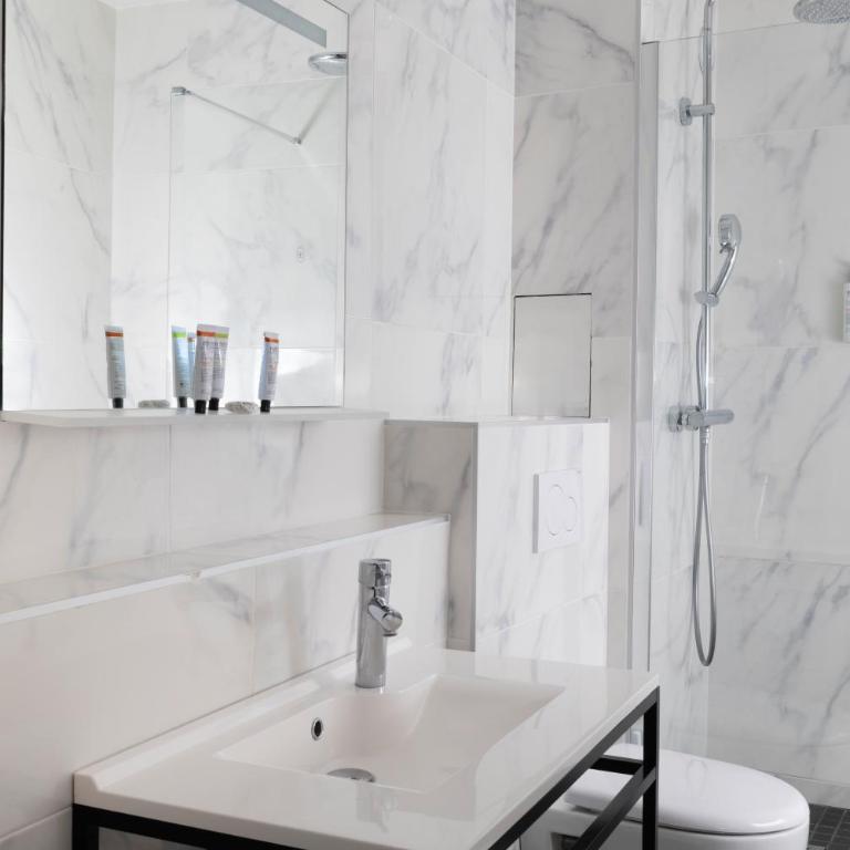 Hôtel WYLD Saint Germain - Chambre Triple Supérieure - 3