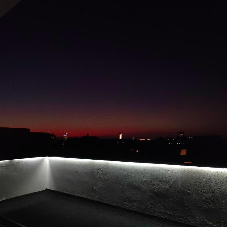 Rooftop Vracar - One-Bedroom Apartment - 13