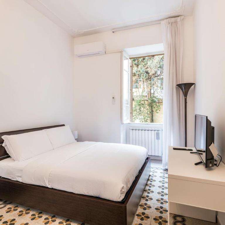 iFlat Mid-Century Modern Vatican Apartment - Two-Bedroom Apartment - 1