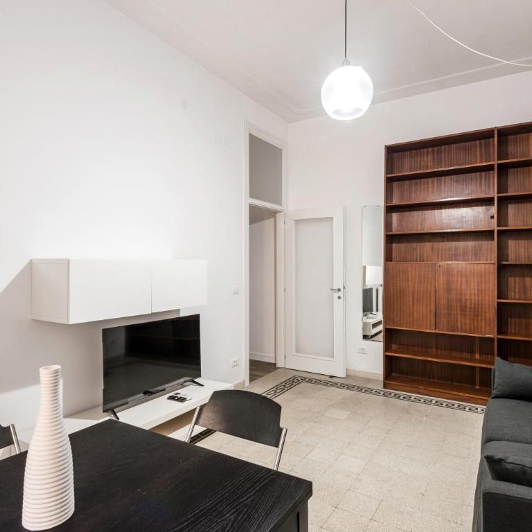 iFlat Mid-Century Modern Vatican Apartment - Two-Bedroom Apartment - 3